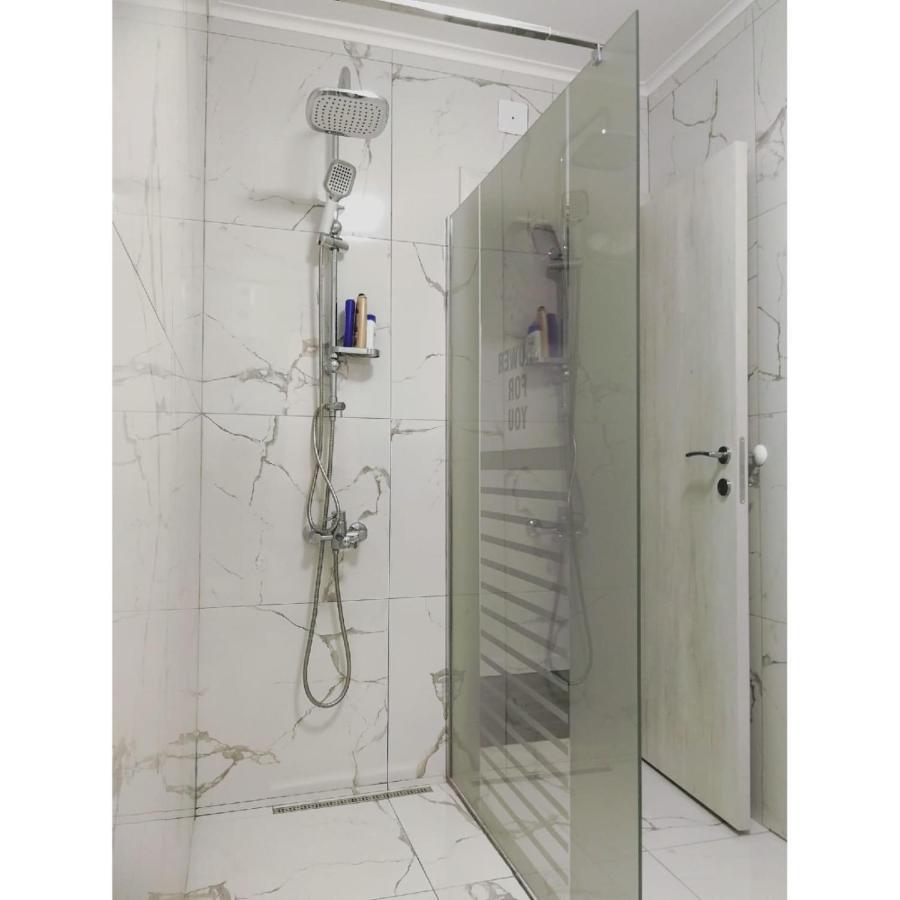 Vladana Deluxe App 2 Kruševac Exterior foto